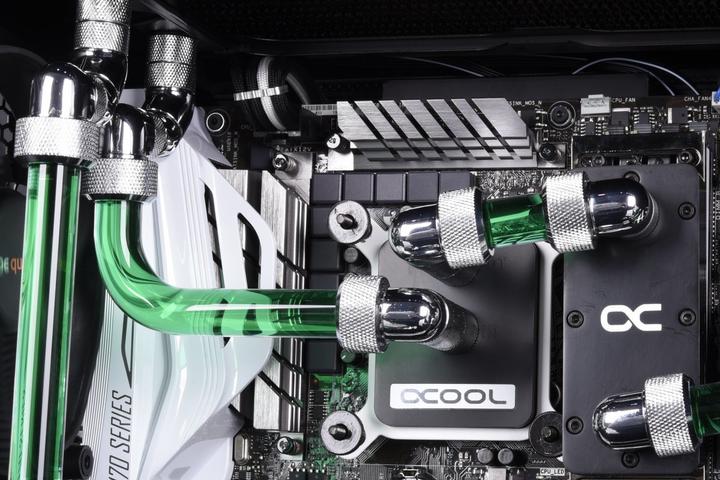 Actual product image Alphacool 16mm icicle 90° rotatable