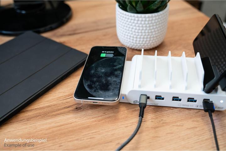 Actual product image Good Connections Qi Wireless Charging Pad 15W for USB Desktop Fast Charging Station (15 W)