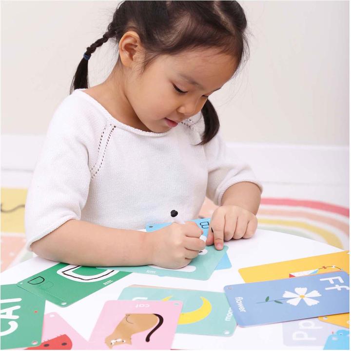 Actual product image Banana Panda Let's write and erase letters 3+ (German)