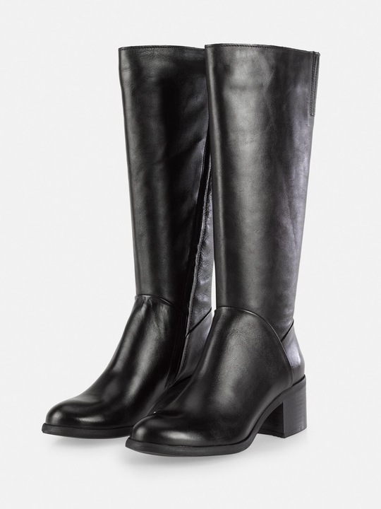 Actual product image Felmini MIRA D946 Stylish high boots with a low heel, made from genuine soft black leather. (36)