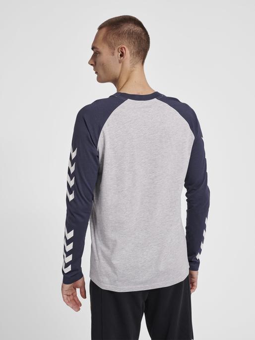 Produktbild hummel Hmllegacy blocked t-shirt l/s (M)