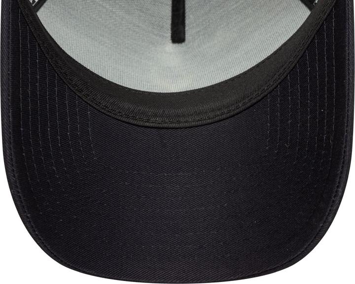 Actual product image New Era Adjustable Trucker Cap - Tottenham Hotspur Navy