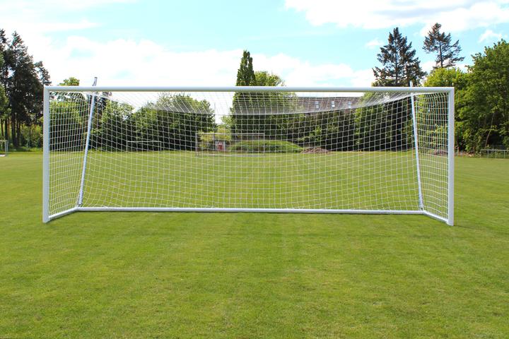 Sport-Thieme Jugendfussballtor 5x2 m, weiss, freistehend, mit freier Netzaufhängung