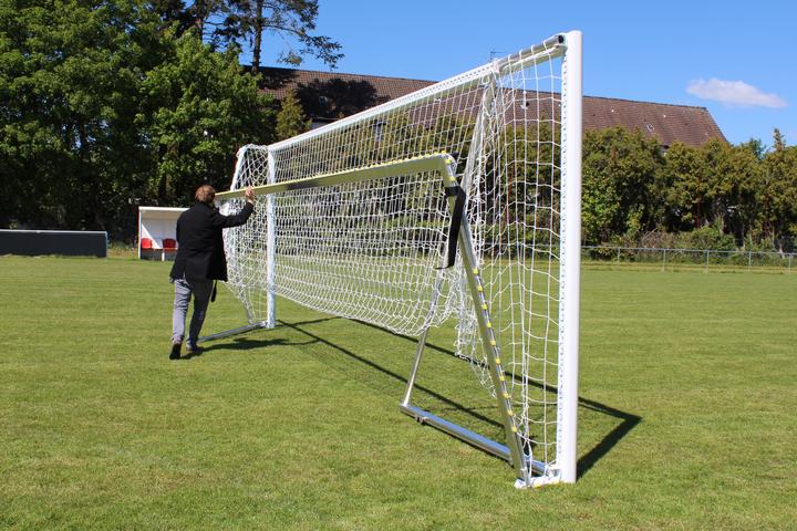 Actual product image Sport-Thieme Large field soccer goal with folding net hoop and ground frame