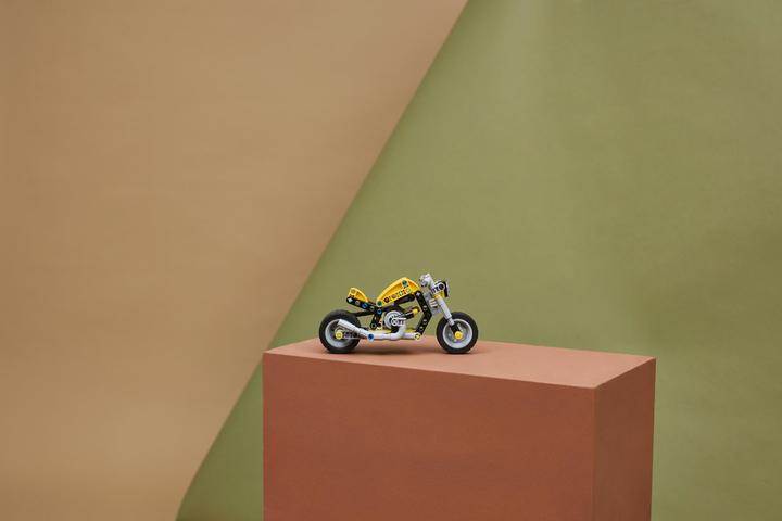 Immagine prodotto LEGO Moto gialla (42225, LEGO Technic)