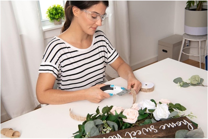 Actual product image Black & Decker BCSC115-XJ (23.60 cm)