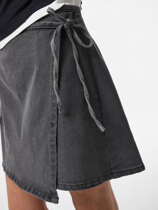 Produktbild Pieces PCFLORA MW WICKEL DENIM Minirock (M)