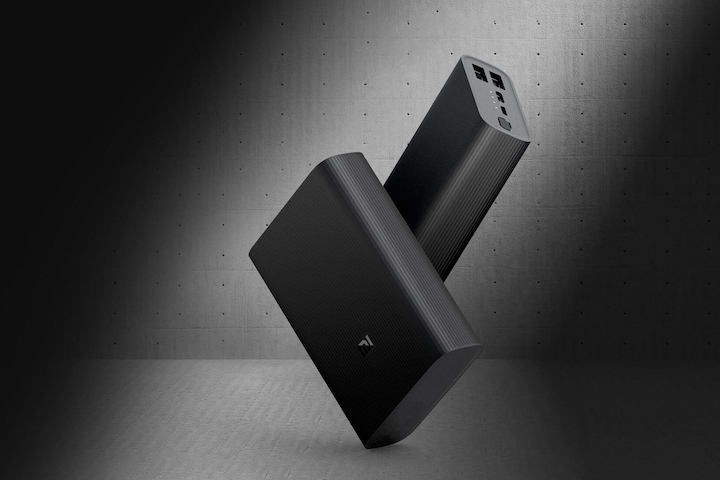 Actual product image Xiaomi Mi 3 Ultra Compact (10000 mAh, 22.50 W, 37 Wh)