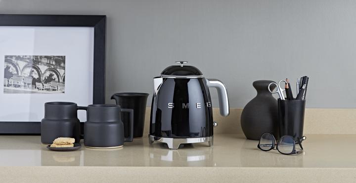 Actual product image Smeg 50's Retro Style Mini (0.80 l)