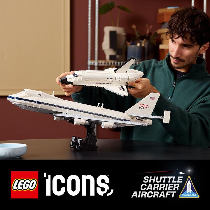 Immagine prodotto LEGO Jumbo per il trasporto dello Space Shuttle (10360, LEGO Icons)