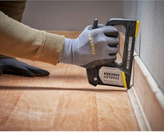Actual product image Stanley Handtacker 4-in-1 Multi Composit