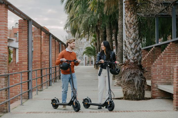 Immagine prodotto Segway-Ninebot F2 Plus D (20 km/h, 55 km, 400 W)