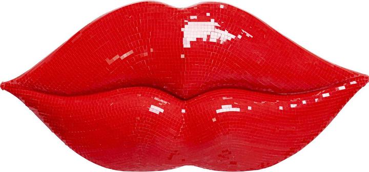 Decorative figurines and sculptures