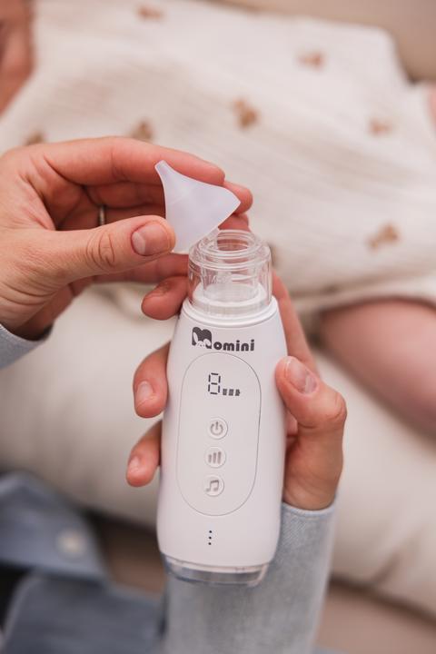 Actual product image Momini Automatic nasal aspirator Breezy BPA free