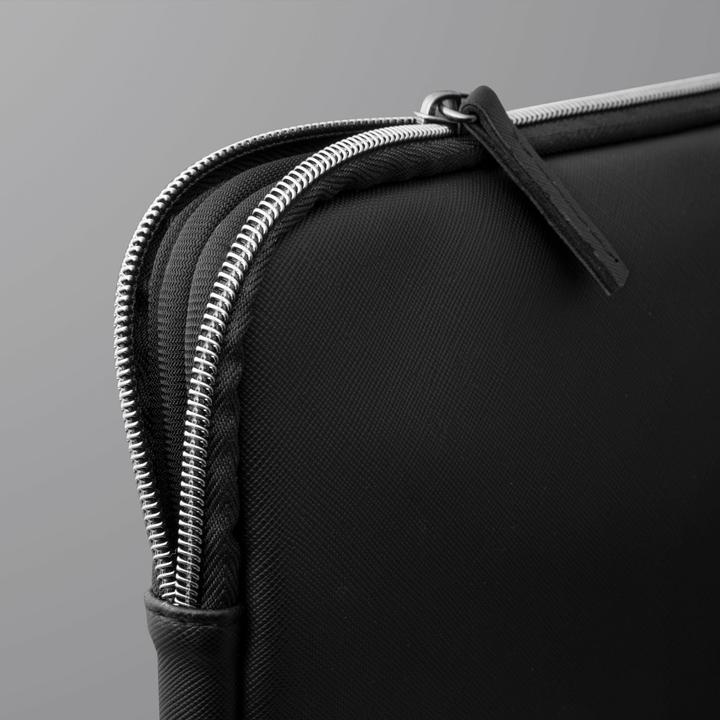 Actual product image Laut According to LOUD Prestige 13" (14", Apple)
