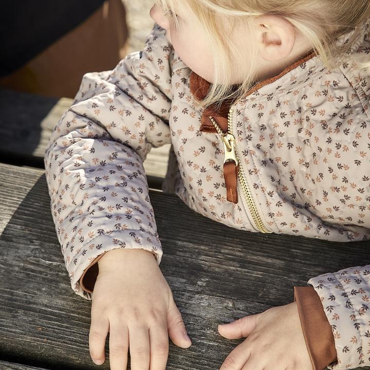 Actual product image Nuuroo Leaf thermal jacket (128)