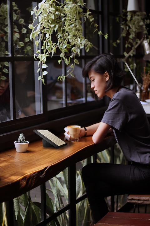 Produktbild Kobo Forma (8", 8 GB, Black)