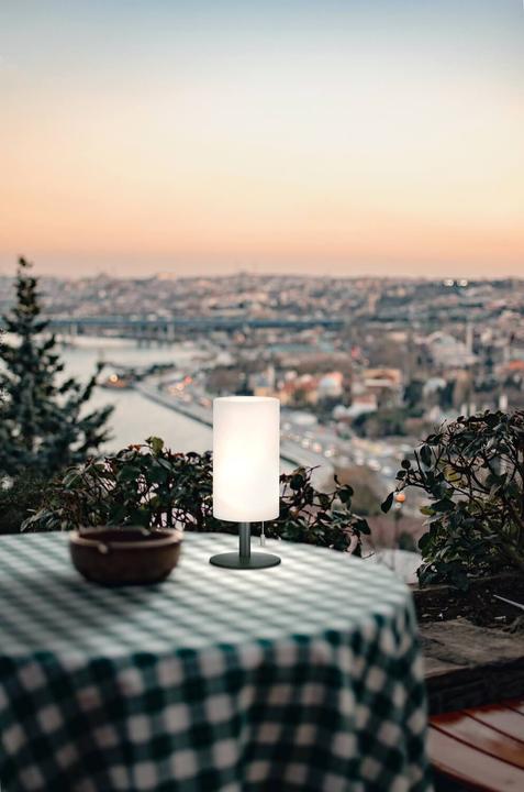 Produktbild FHL easy FHL Larino LED Akku-Aussenleuchte USB 1,5W RGB-Farbsteuerung dimmbar 28cm IP44 850246