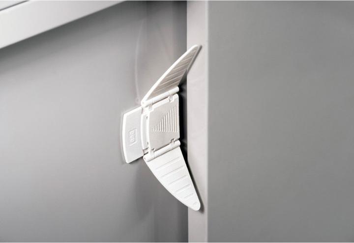 Actual product image Baby Dan Sliding Door Window Lock