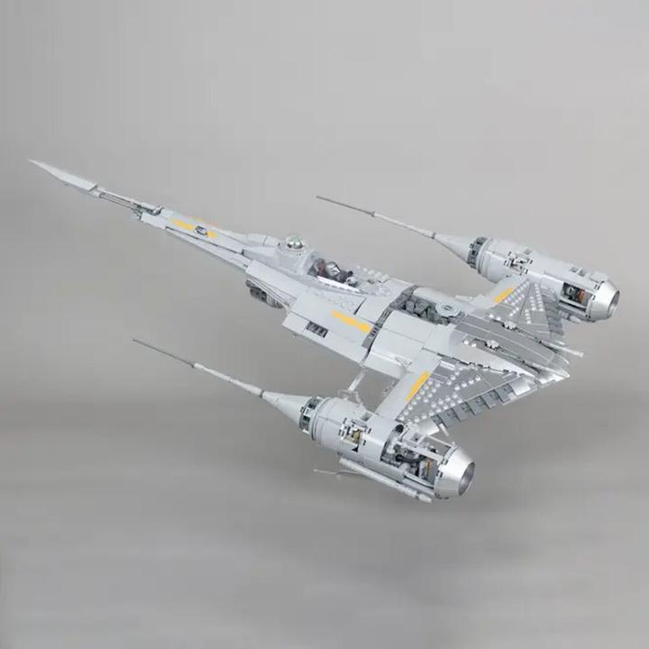 Produktbild iDisplayit Acryl-Ständer 2 in 1 für LEGO® 75442 Star Wars - N-1 Starfighter des Mandalorianers (verstellbar)
