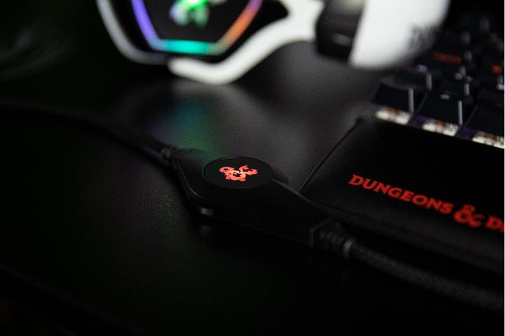 Actual product image Konix Casque Gaming 7.1 Rainbow - Dungeons & Dragons (Cable)