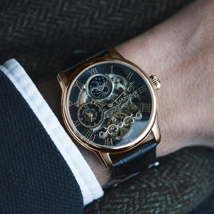 Actual product image Thomas Earnshaw ES-8006-07 Longitude (Analogue wristwatch, 44 mm)