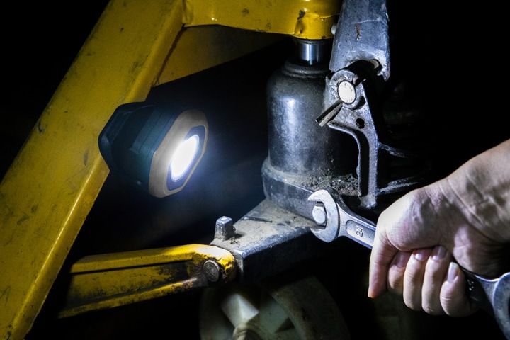 Actual product image Suprabeam D2r work lamp & camping lamp - 700 Lm (700 lm)