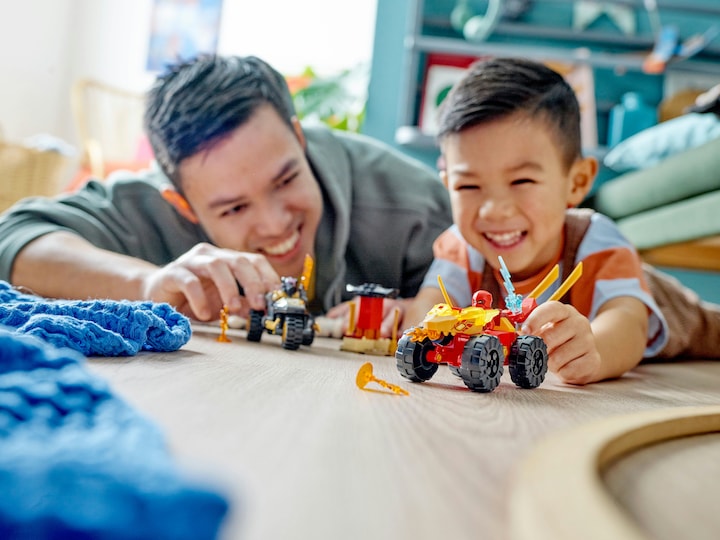 Immagine prodotto LEGO 71789 Inseguimento con lo speedster di Kai e la moto di Ras (71789, LEGO Ninjago)