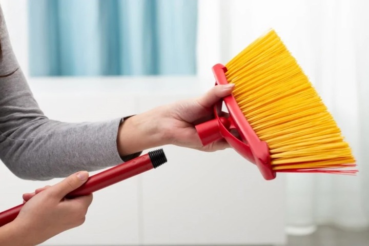 Actual product image Vileda EXTERNAL SWEEPING BRUSH (00079) (1 pcs.)