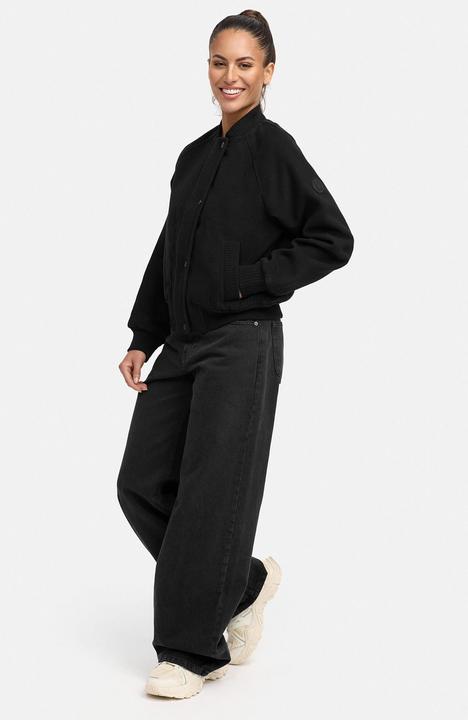 Actual product image Marikoo Zunaa 16 (XL)