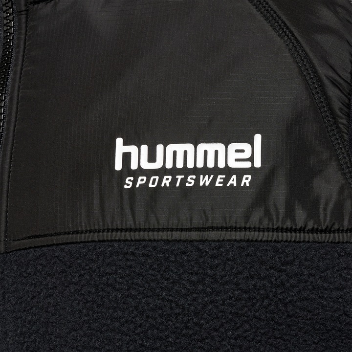 Actual product image hummel Hmllgc Theo Fleece Waistcoat (S)
