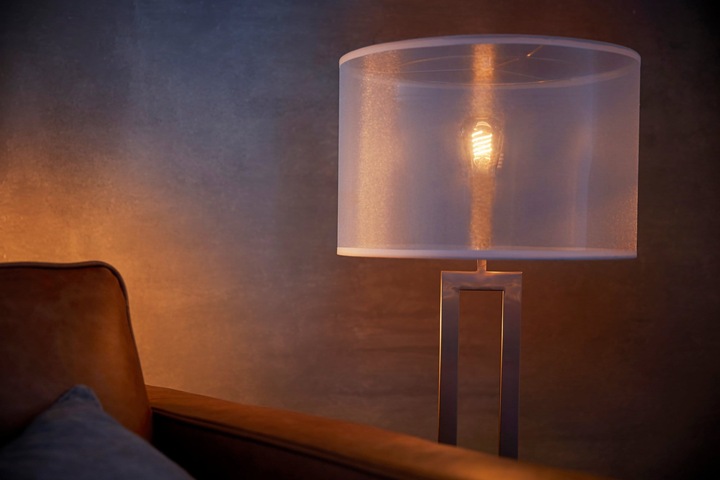 Immagine prodotto Philips Hue Tonalità Bianco BT (E27, 7 W, 550 lm, 1 x, G)