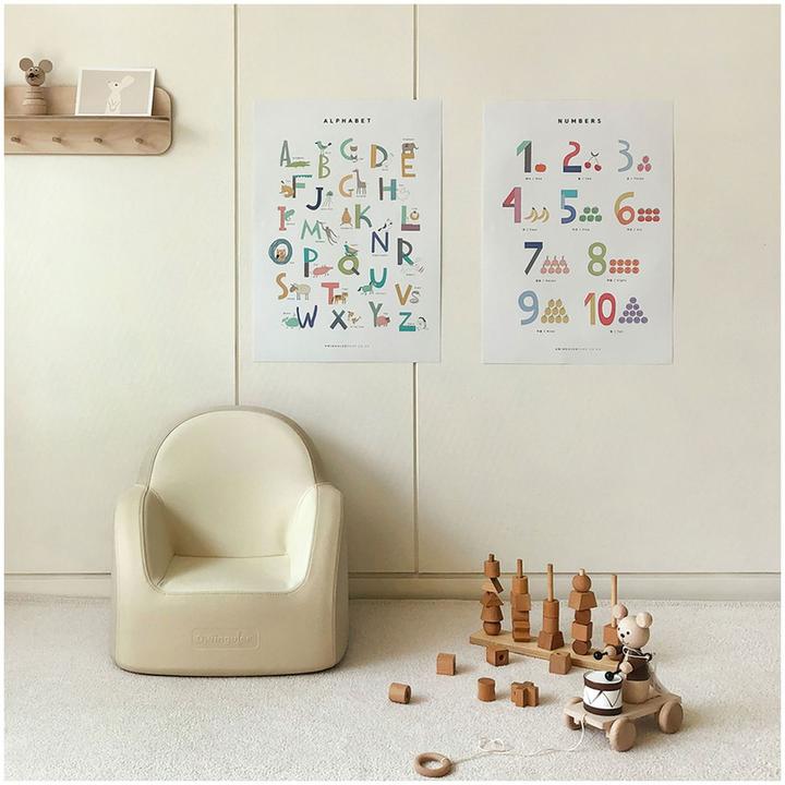 Actual product image Dwinguler Armchair