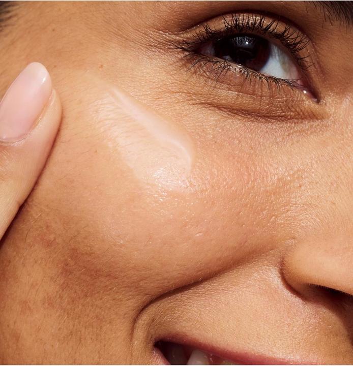 Actual product image Clinique Even Better Clinical Dark Spot Clearing Serum (30 ml)