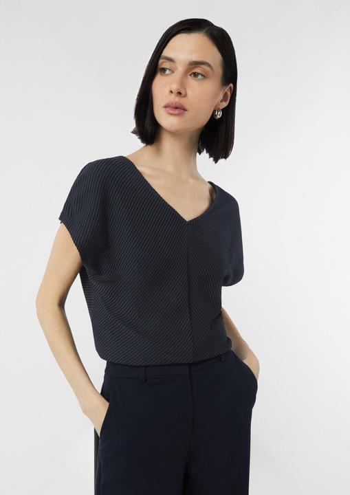 Produktbild Comma T-Shirt Relaxed-Fit-Shirt mit Struktur und V-Ausschnitt (36)