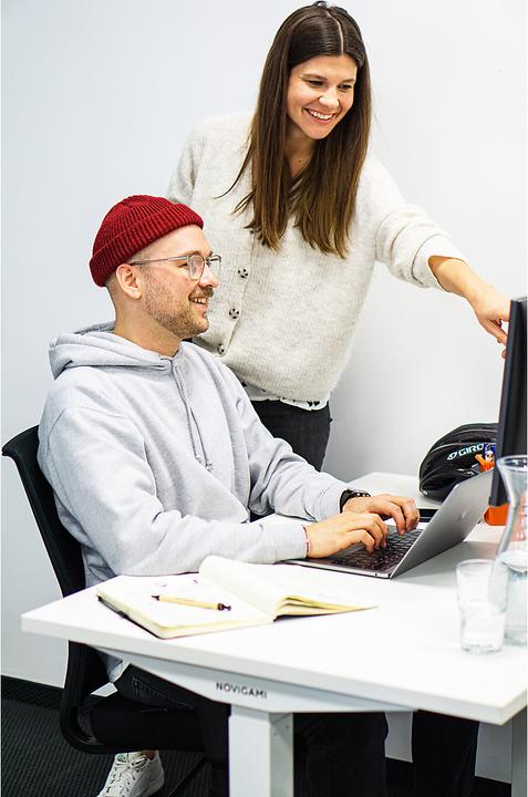 Produktbild Novigami Schreibtisch elektrisch höhenverstellbar Ototo | Stehpult | BxT 1200 x 800 mm | Mintgrün |