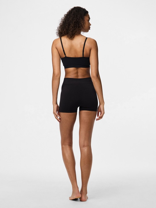 Actual product image Pieces Slim Fit Jersey Shorts (M/L)