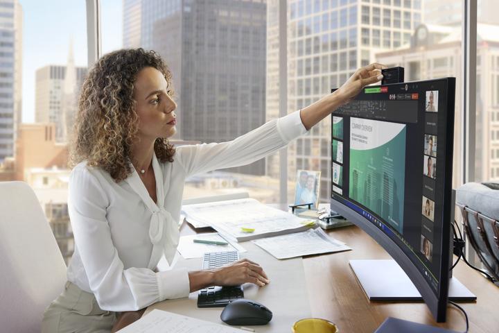 Produktbild HP Series 7 Pro 740pm Docking Display (5120 x 2160 Pixel, 39.70")