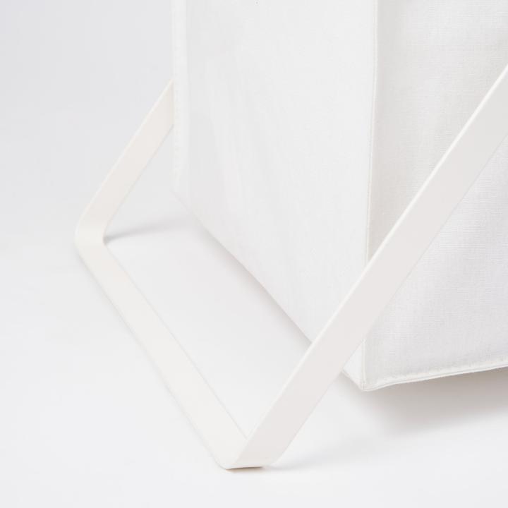 Actual product image Yamazaki Wäschekorb mit herausnehmbarer Tasche TOWER (45 l)