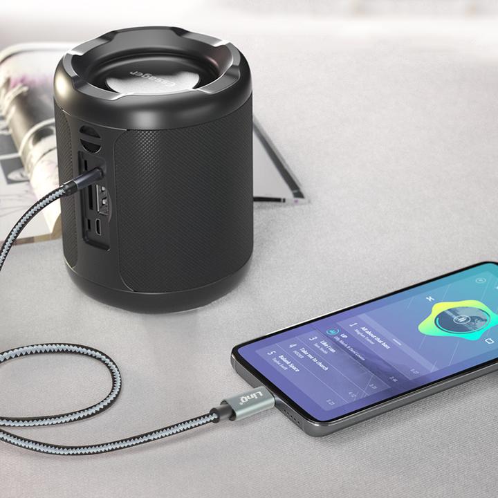 Actual product image LinQ USB-C cable / 4-pin jack plug (1.50 m, 3.5mm jack (AUX))