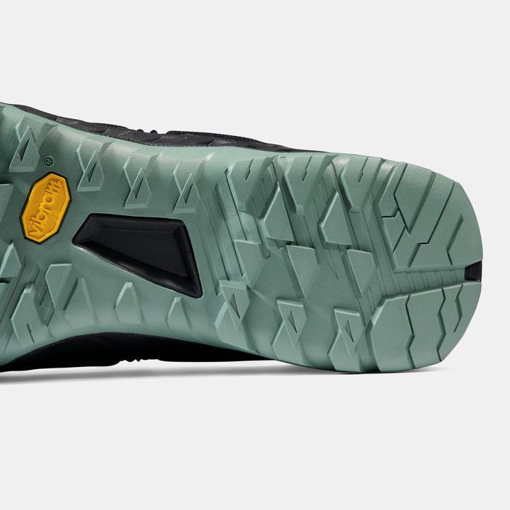 Actual product image Mammut Alnasca Knit III Low (40)