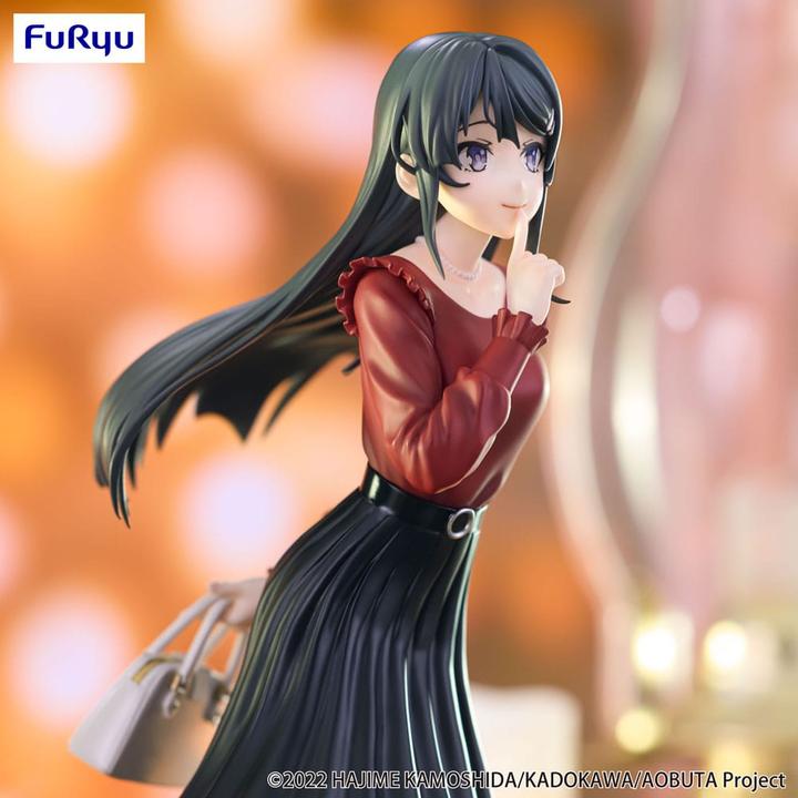 Actual product image Furyu Rascal Does Not Dream of Bunny Girl Senpai Trio-Try-iT PVC Statue Mai Sakurajima Winter Outfit Ver.