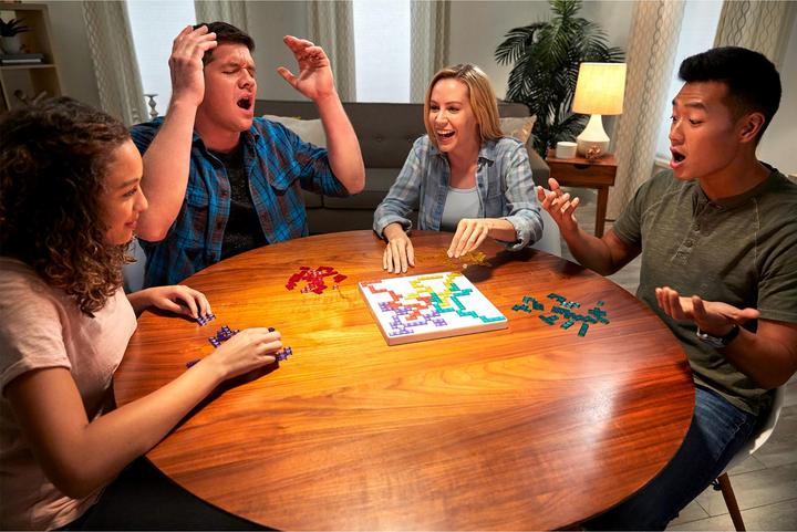 Actual product image Mattel Games Blokus Game (French, English)