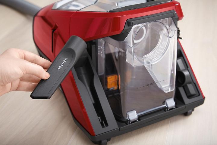 Actual product image Miele Blizzard CX1