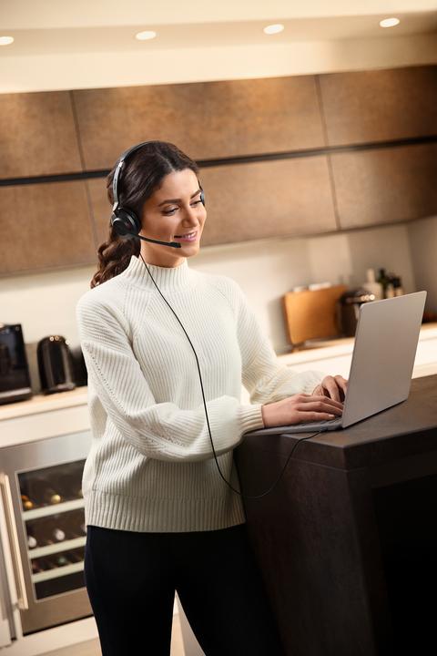 Produktbild Jabra Evolve2 30 SE UC Stereo NC (USB-C) (Kabelgebunden, USB-C)