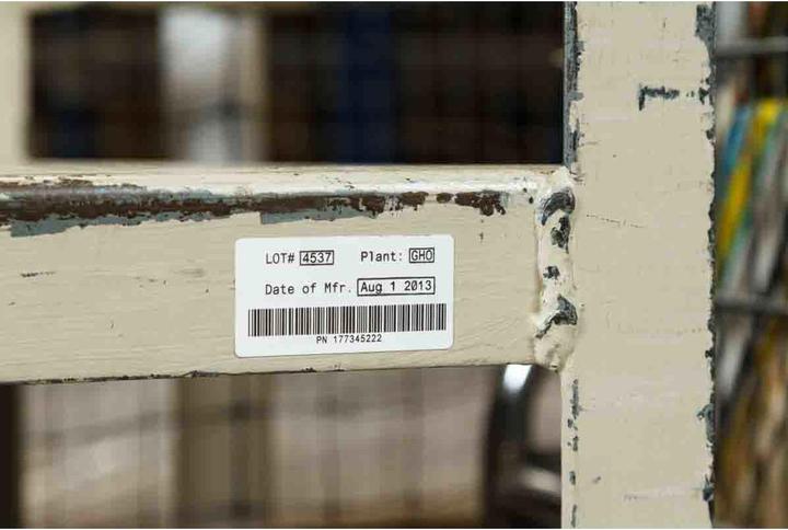 Image du produit Brady Étiquettes en polyester très adhésives pour l'identification générale, mates, mandrin de 76 mm (5.08 cm)