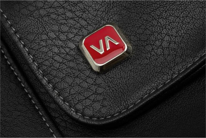 Actual product image Rivacase Orly 8991 (15.60", Universal)