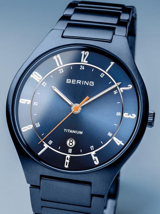 Immagine prodotto Bering Titanium (Orologio sportivo, 39 mm)