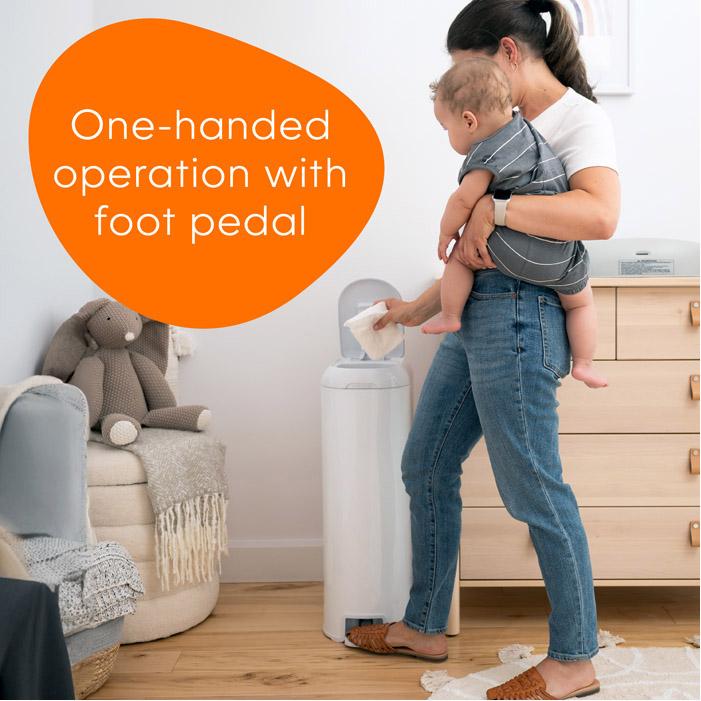 Actual product image Diaper Genie Nappy pail with foot pedal