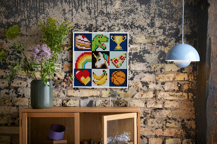 Actual product image LEGO Joint art project (21226, LEGO Rare Sets)